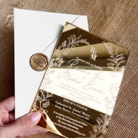 Gold Mirror Acrylic Wedding Invitation Set with Floral Design & Cream Envelopes with Wax Seal, Invitaciones de Boda