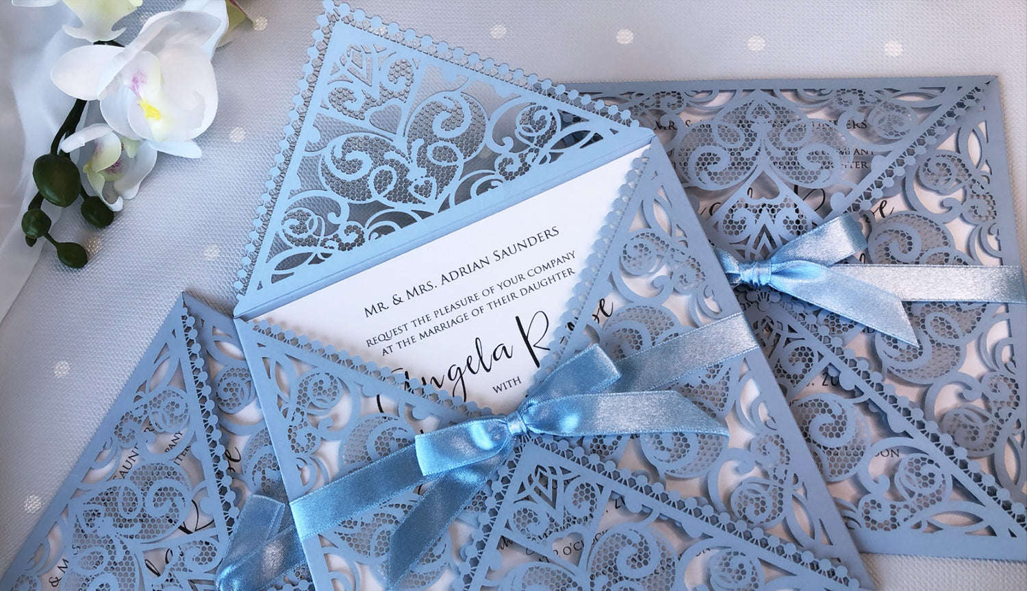 DIY Invitations Wedding Invitation Cards Laser Cut with Cream Lace + Envelope Elegant Blue Satin Ribbon Wedding Invitations Birthday